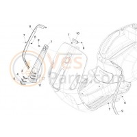 04. Middelste vormstuk (Middle Molding) Vespa Primavera/Vespa Sprint 50 2T