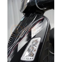 Beenschild sierstripmat zwart rechts Vespa GTS/GTV/GT